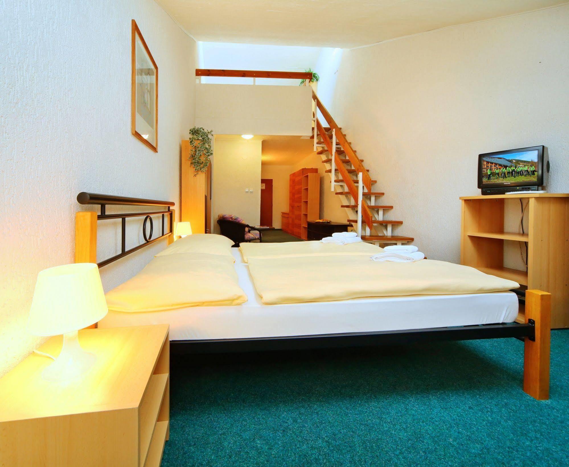 Hotel Fit Fun ハルラホフ エクステリア 写真